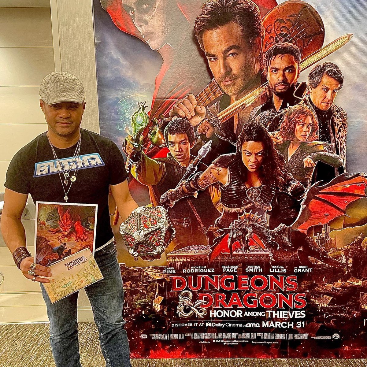 TyroneTann's tweet photo. #Stoked2HaveGotten a #BigOl D&D DICE, along w/ a Free Poster & MAP, at the #SpecialAdvancedScreening of the New Movie; #DungeonsAndDragons: #HonorAmongThieves, in which I Actually #ReallyEnjoyed! #NoJoke! #ItWasGood! #CheckItOut in Theatres #FriMarch31st! -w/ @DnDMovie https://t.co/AuoGrw7SDJ