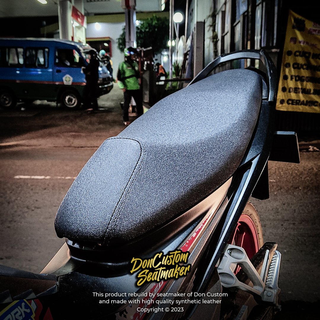 doncustom_id's tweet photo. Sonic Roadrace
.
.
.
𝗗𝗼𝗻 𝗖𝘂𝘀𝘁𝗼𝗺 ( 𝘑𝘰𝘬 𝘔𝘰𝘵𝘰𝘳 )
Jl. Gunung Batu No.67B, Sukaraja, Cicendo (Depan Pintu Keluar SPBU Gn.Batu)
📱0895-4253-99699
.
.
#servicejok #servisjok #jokmotor #doncustom #donjokmotor  #mbtech #kingdrag #modifikasi #variasi #jok #honda https://t.co/rDg6l9ju7W
