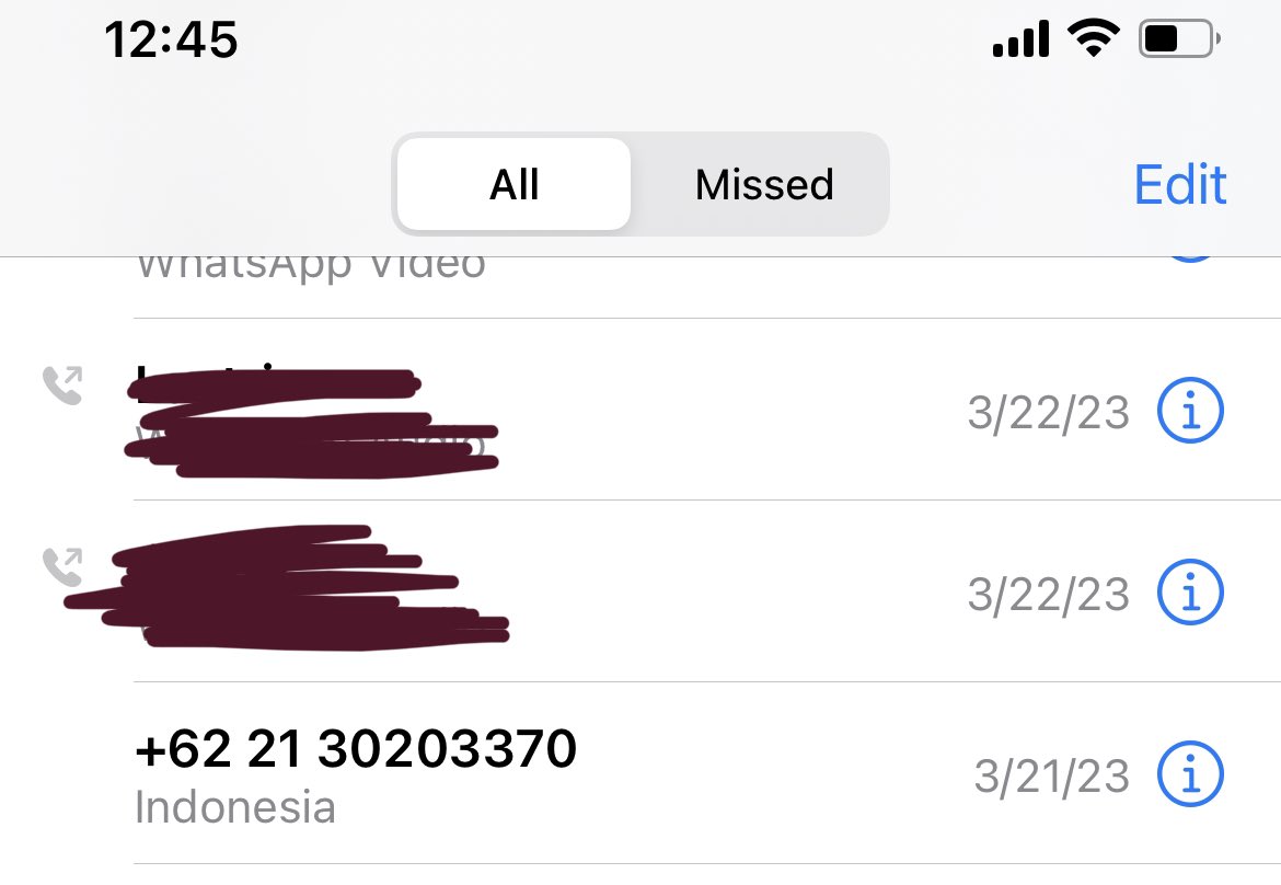 IneAugust's tweet photo. Haloooo @CIMBNiaga.. bisa tolong ga usah telp saya lagi dan nawarin produk apapun ga???? Dari telp ga diangkat, tolak tawaran baik-baik, tolak tawaran sampe mau nangis saking keselnya ditelp mulu, sampe minta tolong buat JANGAN TELP SAYA LAGI, tapi masih aja terus ditelp https://t.co/VA2uruNYu8