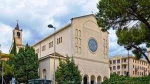RadioBabboleo's tweet photo. In centinaia ieri a #Genova per la messa in suffragio di #SofiaSacchitelli, la23enne morta a causa di un raro tumore al cuore. I funerali si erano già svolti in forma privata, ma ieri presso la chiesa di Santa Teresa ad #Albaro c'è stata una messa in suo ricordo aperta alla città https://t.co/Y13lwoGHuO