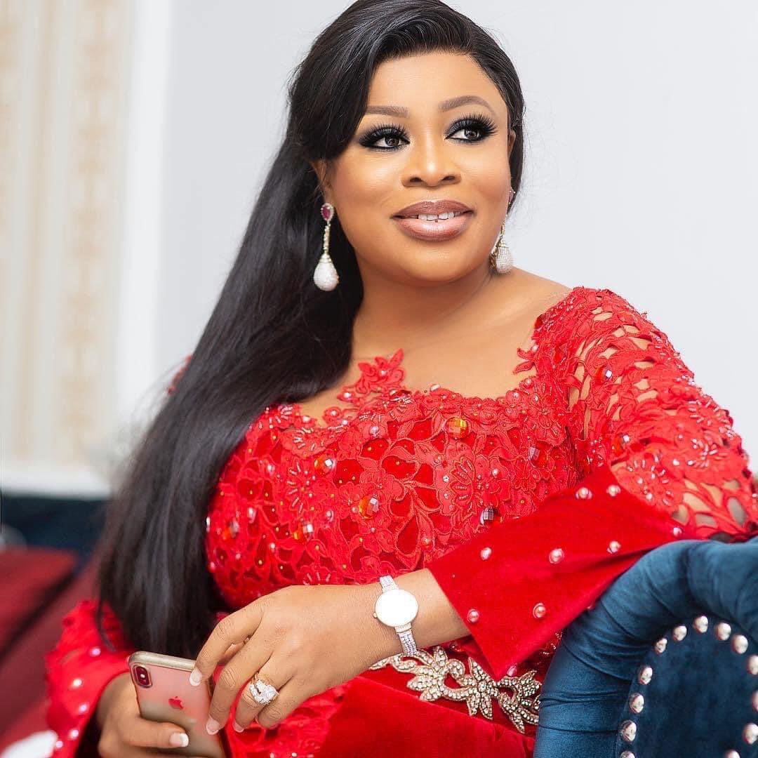 Peculiar_EO's tweet photo. Happy birthday H.E mum @SINACHLIVE 
@sinach 

I love and celebrate everyday.
God keep you, bless you, protect you, and preserve you.

I love you❤️ https://t.co/BjDSwcqKse