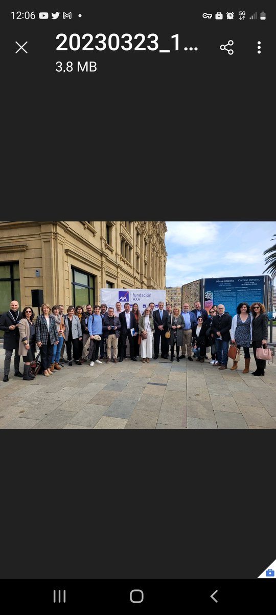 Avanzamos en Salud con los Agentes de Axa Gipuzkoa   y acabamos con la exposición Cambio Climático <a href="/FundacionAXA/">Fundación AXA</a> <a href="/SalvadorAmaia/">Amaia salvador</a> @IratxeMazas @mongarexp