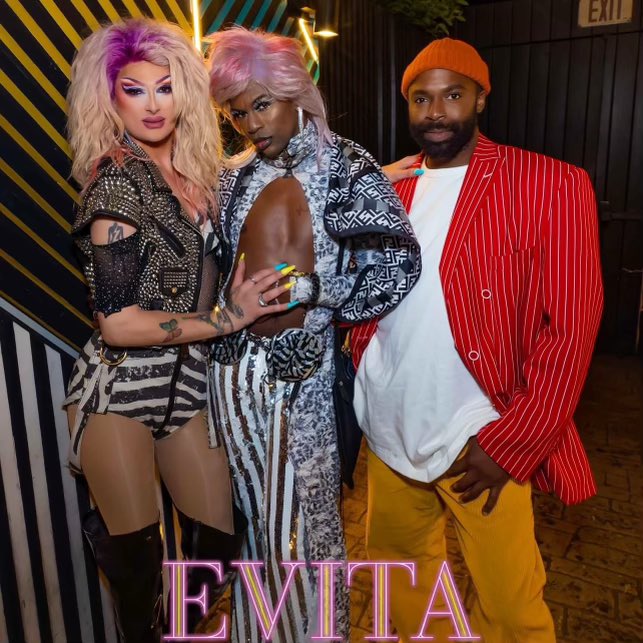 RheaLitre's tweet photo. Nothing like @evitaparty in the world. kick your weekend of RIGHT!
Peep sum footage here performing my featured track “Run It” on @trinitythetuck’s latest album EGO by @PEGmgmt w backup by @TheKissBoyz 😍🥰😘 #EvitaParty #DragsBaddestBitch. 📸: #StevenOnTheScene https://t.co/bYR4uWRUuw