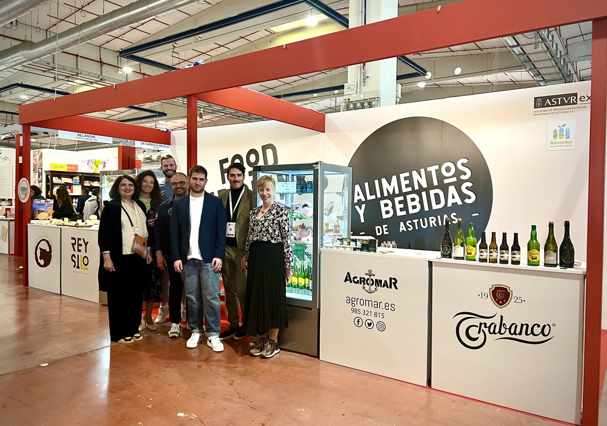 ASTUREXExporta's tweet photo. Todo el sabor de Asturias en @CibusParma con @terneraasturias @agromar_ @ReySilo @quesocasin y @SidraTrabanco de la mano de #Asturex. Nuestros productores están presentando sus productos a 3.000 compradores de 90 países diferentes. #exportarimporta #creceexportando https://t.co/piXn3vTSG3