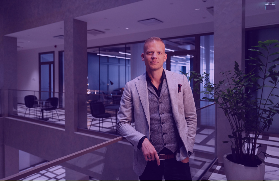 Markkinointiosastot saarnaavat markkinoinnin olevan investointi, mutta eivät osaa puhua siitä kuin investoinnista, kirjoittaa Antti Kaihlanen.
#markkinointi
bit.ly/3ZqNkUz