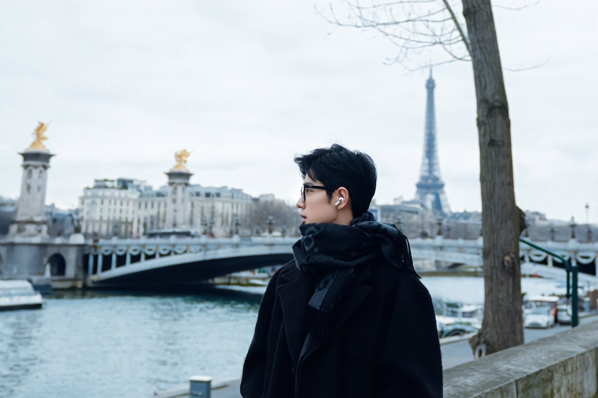xzhan1005's tweet photo. 230330 Xiao Zhan Studio Douyin Update https://t.co/33Y9WP8fdP