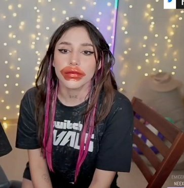 FS Nuvia on Twitter: "🤡"