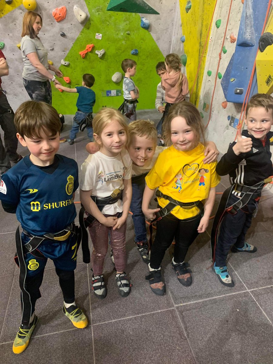 LBofoundation's tweet photo. .@FoundryClimbing thank you for such an amazing session #limbdifferenceawareness https://t.co/4GON7Wgm7Q
