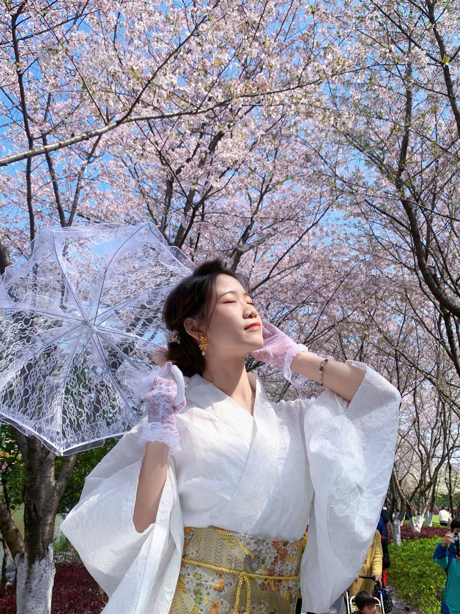 CarolTorao's tweet photo. Bloom baby，bloom🌸💗 https://t.co/8fUM21YAXx