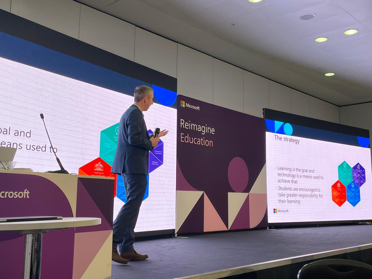 Paul Edge tweet media