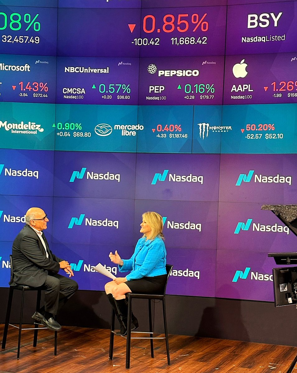 CleanVisionCorp's tweet photo. Another glimpse at the Clean Vision Corp $CLNV CEO, Daniel Bates at the #Nasdaq LIVE with @MarketJane discussing the global impact we are making with our #PCNnetwork & @cleanseasinc as we prepare for many exciting updates in the coming days. #SavethePlanet #CleanSeasMovement https://t.co/vU5l9d2vOn