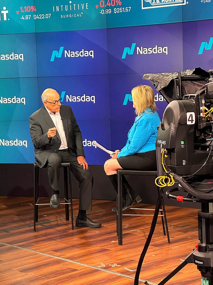 CleanVisionCorp's tweet photo. Another glimpse at the Clean Vision Corp $CLNV CEO, Daniel Bates at the #Nasdaq LIVE with @MarketJane discussing the global impact we are making with our #PCNnetwork & @cleanseasinc as we prepare for many exciting updates in the coming days. #SavethePlanet #CleanSeasMovement https://t.co/vU5l9d2vOn