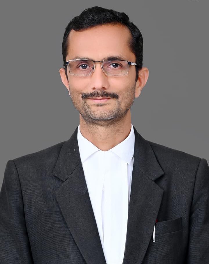 Adv. Shirish Jakhad has been elected as the new President of Amravati District Bar Association.