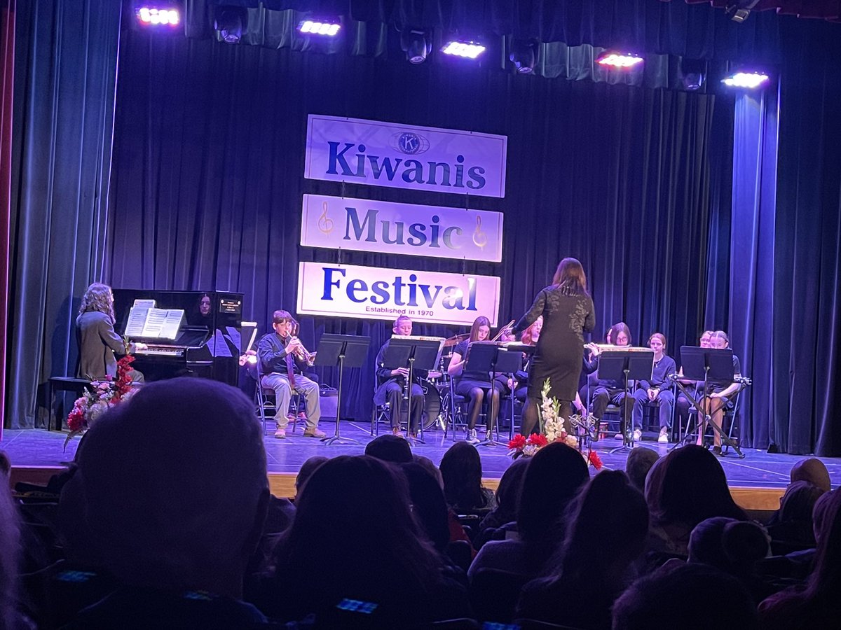 Amalgamated_NL's tweet photo. Performances from last evening Kiwanis. 😍 Here is our Jaguar Jazz group. 👏🏻👏🏻👏🏻@Town_BayRoberts https://t.co/feiQmnVCpc