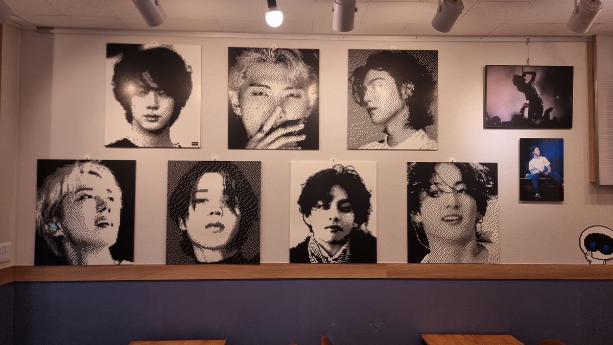 idol2019's tweet image. 드디어 완성체
블럭팀(+) 모두 애쓰셨어요.
💙하💛바💜바🙏💛🙏방무행알💜🙏아무행알💙🙏아포방포
I vote for #BTSArmy as #BestFanArmy of @BTS_twt #iHeartAwards 2023#on_the_street by #jhope of @BTS_twt with #JCole#SetMeFree_Pt2 of #Jimin_FACE 
by #JIMIN  (@BTS_twt)