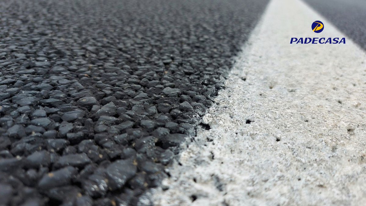 PADECASA's tweet photo. 📸 Compartimos imagenes de un tramo experimental con mezclas AUTL realizado con el sistema #TRASUTRA.
👷 A lo largo de esta jornada, nuestros equipos trabajaban para valorar la macrotextura y adherencia entre capas. https://t.co/EbKemUrA6R