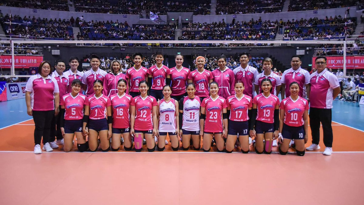 biyayahh's tweet photo. Creamline Cool Smashers are your 2023 PVL All Filipino Conference CHAMPIONS! Crown defended. 👑

#PVL2023 https://t.co/3st0V2nJVL