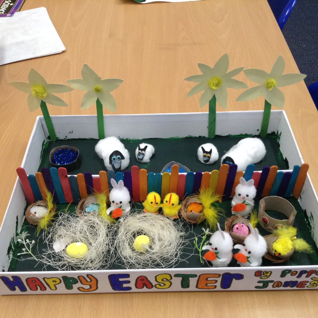 latimerprimary's tweet photo. ClassLV have made some fantastic Easter sculptures. #creativity #ecomodels https://t.co/jddrlT71vn