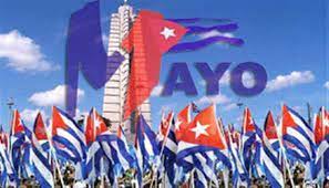 #VivaEl1erodemayo #TodosADesfilar nuestro centro presente en el 1ero de mayo día del trabajador. #VamosPorMas #CubaViveYTrabaja #CubaEsAmor