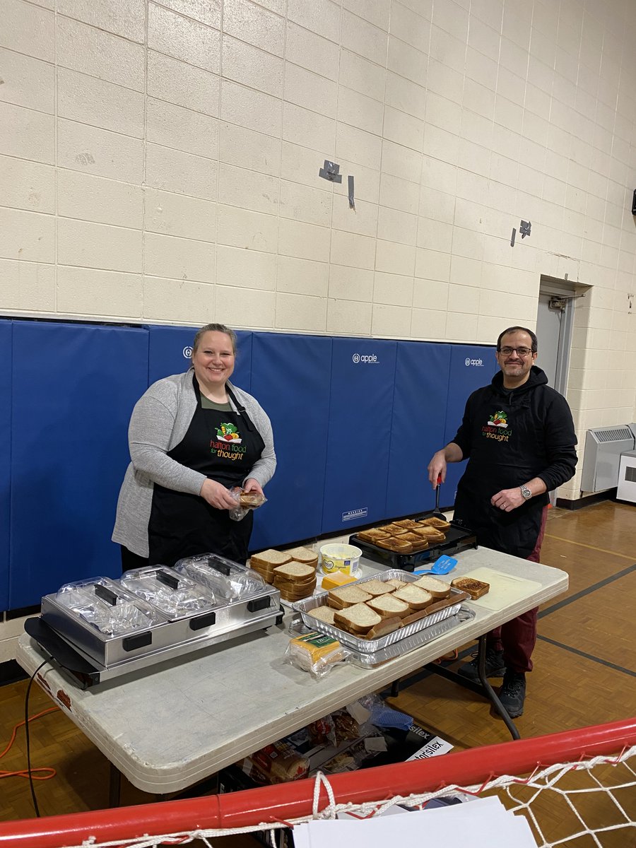 Excited to welcome students to our first day of TEC's hot breakfast program since 2020!! Thank you to all of the volunteers who came in early to help set up. A huge shout out to <a href="/HaltonFFT/">Halton Food for Thought</a> and <a href="/PC_Charity/">PC Children's Charity</a>  - we could not have done this without your support.