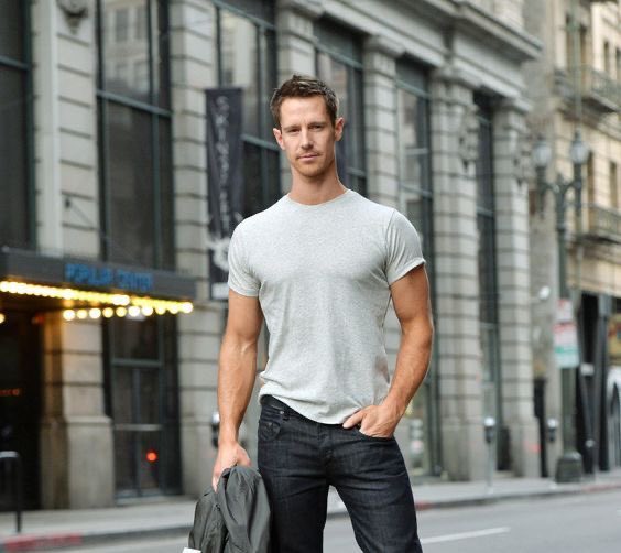 Happy birthday Jason Dohring 