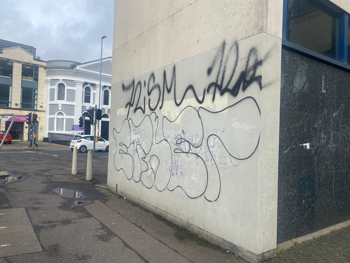 LinenQuarterBID's tweet photo. Excellent progress at @UlsterBank Great Victoria Street with the removal of unsightly graffiti. This area has been treated with anti-graffiti paint, so that it can be quickly and easily removed in the future.

#cleanandsafeweek #belfast #vibrant #cleandistrict https://t.co/sy0nFSxfxP