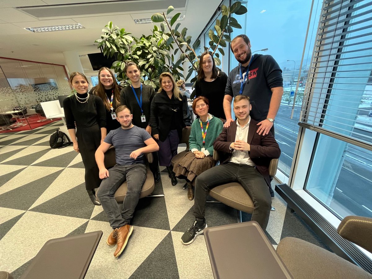 SkandinavskyDum's tweet image. Hledáte práci, ve které můžete uplatnit znalost některého ze severských jazyků? Pak by společnost Accenture mohla být něco pro vás. Proč si vybrat  @Accenture Prague, prozrazuje HR poradce a headhunter Jeff, kterému Erasmus ve Finsku změnil život: skandinavskydum.cz/meet-jeff-hr-a… #inzerce
