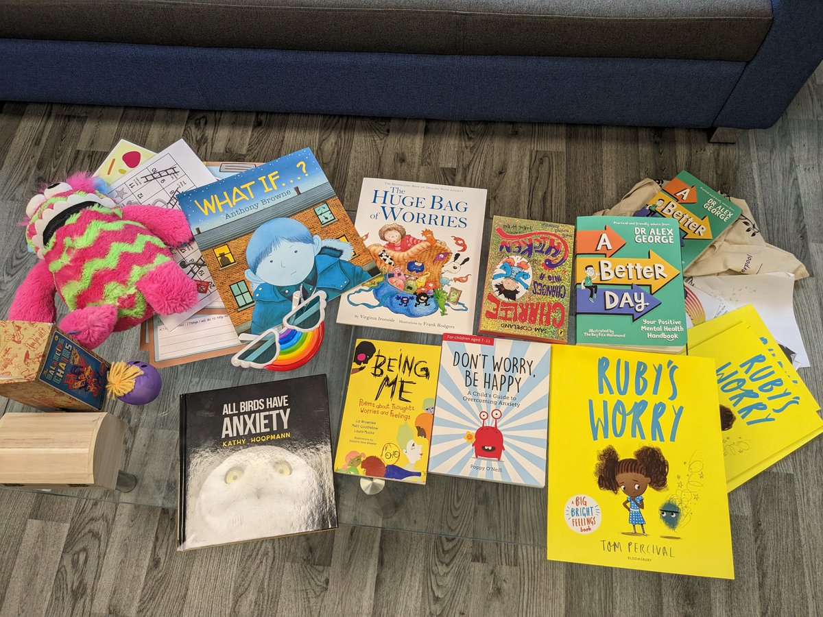 Some of our amazing parents @PleasantStPrimm came to a forum  yesterday to help <a href="/llpartnership/">LLP</a> design story sacks to support children with worries or anxiety. We look forward to seeing the final product when we test it after Easter. Thanks to all involved.