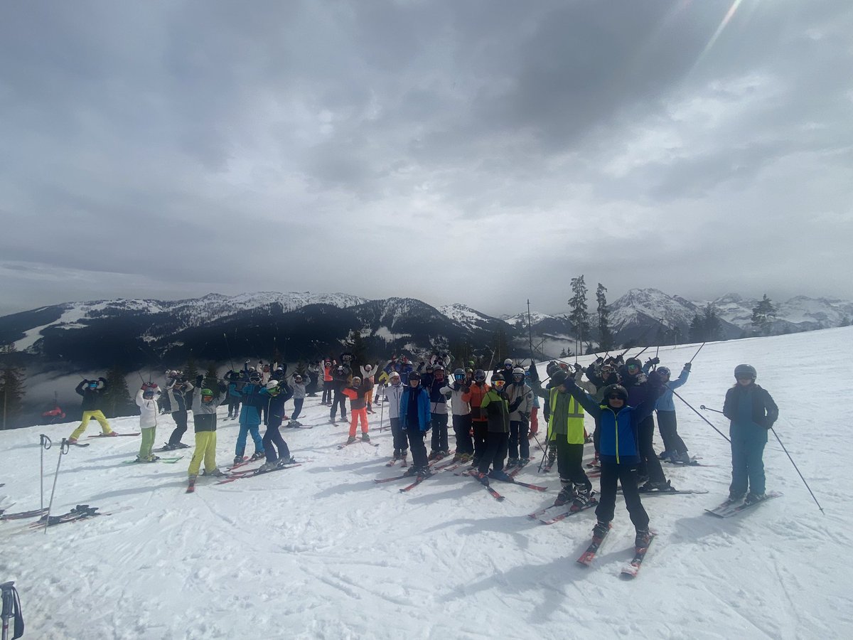 GWS_Sport's tweet photo. That feeling when you find out there’s a surprise donut on the way! ⛷️ 🍩 https://t.co/5SIo0COQ1w