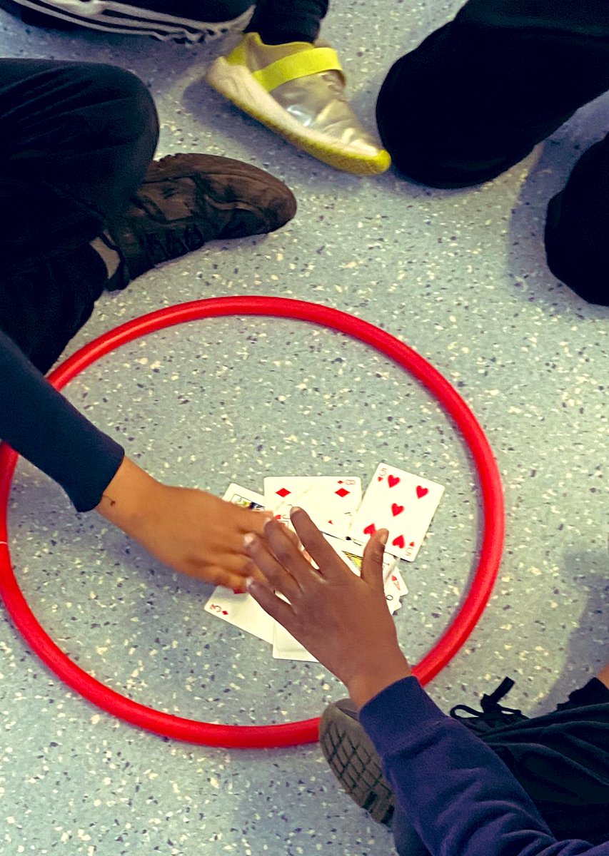 tutuhenriques's tweet photo. PE @BroadmeadTPA is always evolving and developing. We were using playing cards to get movement and numeracy into our learning. Incorporating speed #losersrun and coordination into our lessons #play #petergray #creativity #win @PE_ProApp @croydonssp https://t.co/RFfEb4mtQY