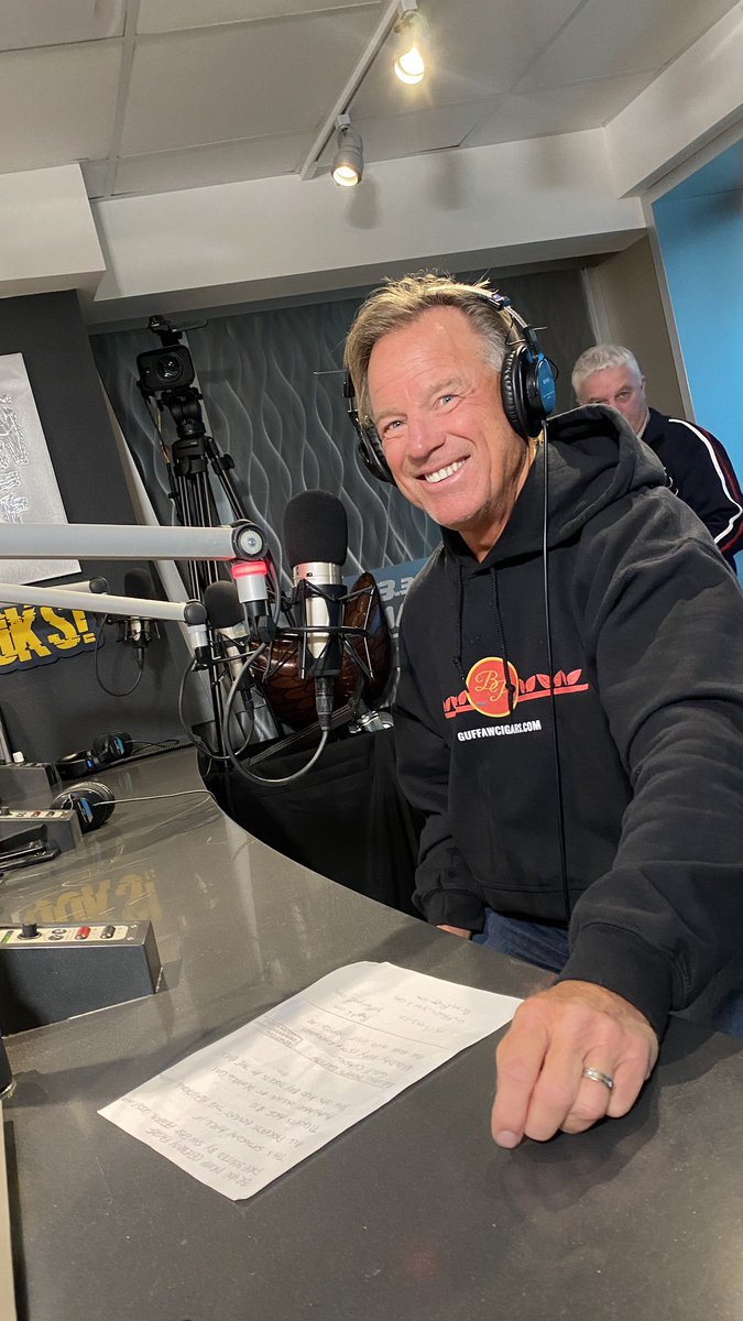 PrestonSteve933's tweet image. Brian Propp Celebrity Faceoff
Saturday, April 15th 
@IceWorksComplex 
🎟️ wmmr.com/event/brian-pr…
@guffaw26