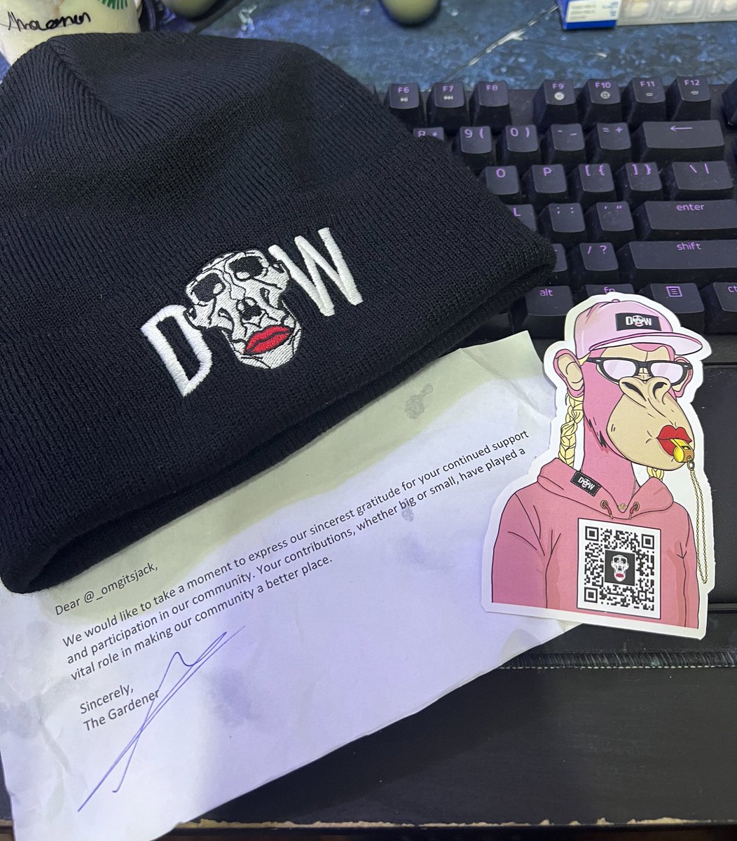 Thank you <a href="/DApeWives/">Desperate ApeWives</a> <a href="/TheeGardener/">The Gardener</a> . First time I’m getting something physical from #DesperateApeWives ! #justDAWit . Also love the quality !