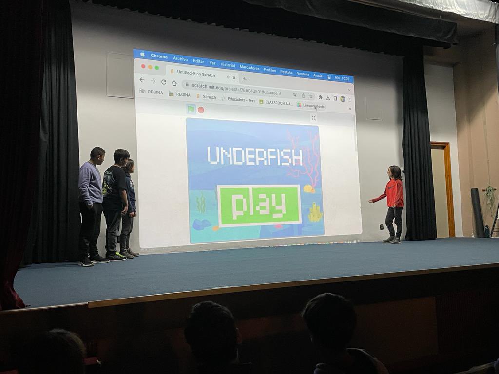 escreginahorta's tweet photo. Els alumnes de sisè han presentat en la pantalla del nostre teatre les seves creacions a l’assignatura de Narrativa Audiovisual i Programació. Moltes felicitats a tots i a totes per la gran qualitat i esforç. #elreginacreixambtu #ProgramaCreix #SomiaRegina https://t.co/nRHk1enlLj https://t.co/GQ12bau9bm
