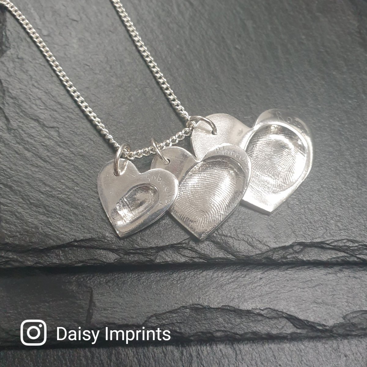 From a few weeks old to teenagers...each print is unique and perfect!
daisyimprints.co.uk