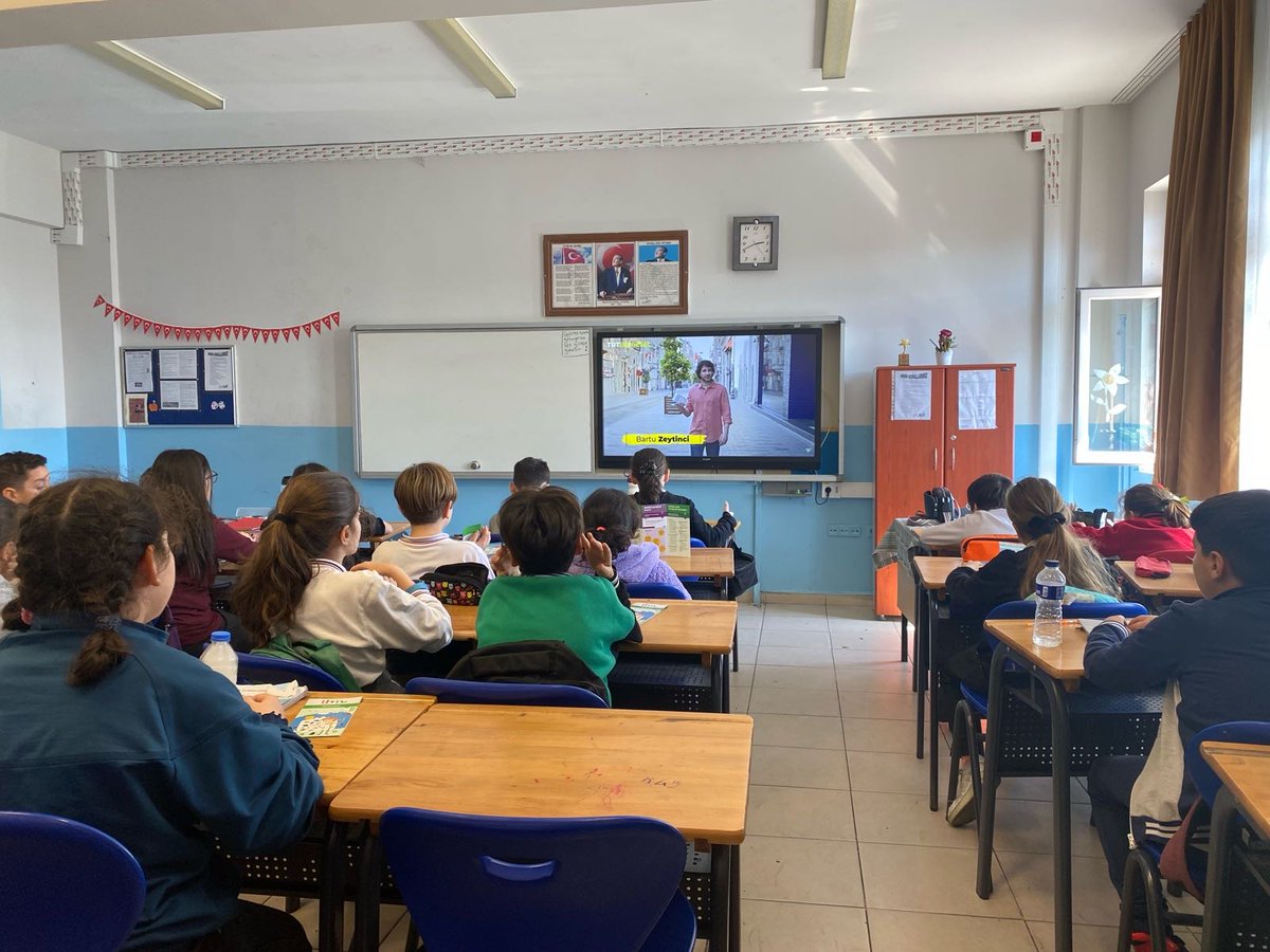 Bağımlılıkla Mücadele konusunda kararlıyız. <a href="/Avcilarilcemem/">Avcılar İlçe Millî Eğitim Müdürlüğü</a> ,<a href="/CevatDervisoglu/">Cevat Dervişoğlu</a>