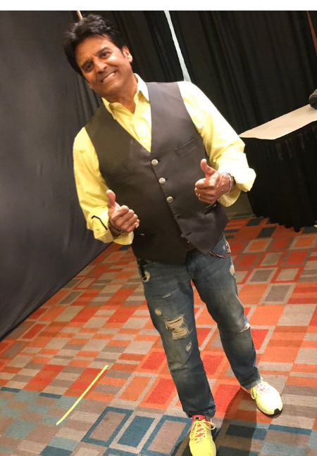 NiMiddle's tweet image. I loved seeing Erik on "The Masked Singer". Lookin' good Erik!! ❤️🔥😘😍 @ErikEstrada @Jenny79217656 @JanaZiegler4 @Number1Sandy @RosanaB92331669 @Patrici74722849