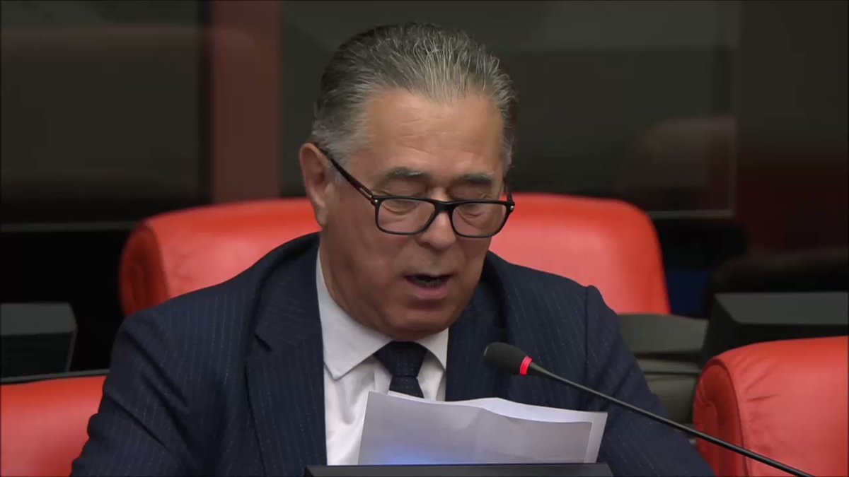 Deprem bölgesi Özel Kurum Öğretmenleri Platformu deprem sonrasında eğitim sektörünün bölgede sekteye uğraması sebebiyle hem bölgede kalan öğrencilerin hem de öğretmenlerin  büyük sıkıntılara girdiğini; öğrencilerin başka illere nakledilmesi ve  kurumların çoğunun ağır hasarlı