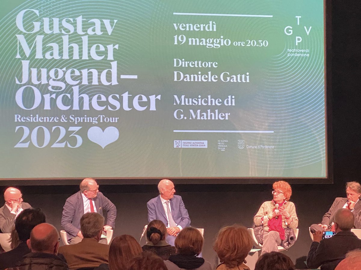 GibelliTiziana's tweet photo. Al @TeatroVerdiPN per #Residenze e #SpringTour della @GMJOrchester 😊con @MaurizioBaglini #AlbertoParigi il Presidente #Lessio, un grande progetto #generosamente offerto a tutta @regioneFVGit, e per salutare un po’ di amici 😉 @ElenaCeolin @MarikaSaccomani @MB1068 @AndreaCabibbo https://t.co/NkQYAC3w3X