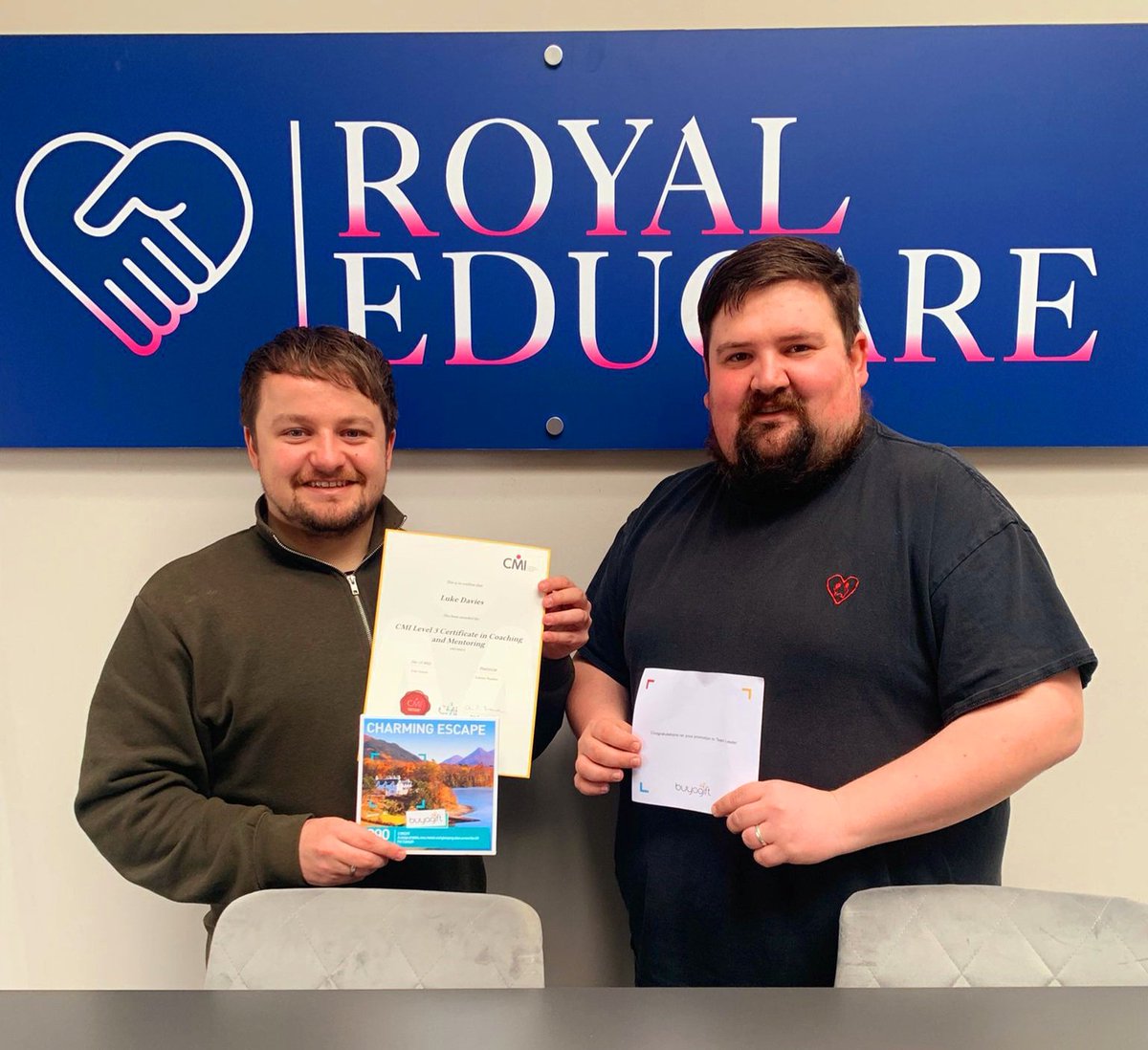 Alex Williams 💚 tweet media