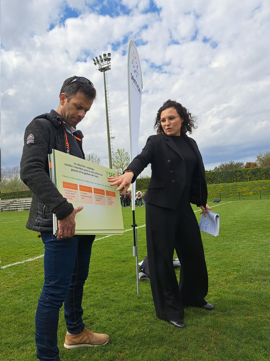 La #sélection #variétale : la #Solution charnière pour le #zérophyto sur #gazons et la gestion de l'#eau
<a href="/planteetcite/">Plante & Cité</a>