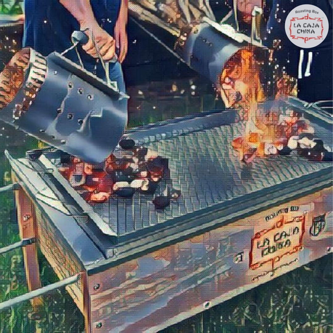 Art-Thursday
A caja china model 2 getting ready to work.

#lacajachina #lacajachinabbqgrills #artbazelmiami #artthursday #printcanva