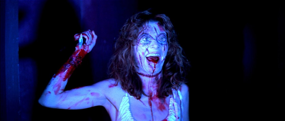 Suspiria (1977)