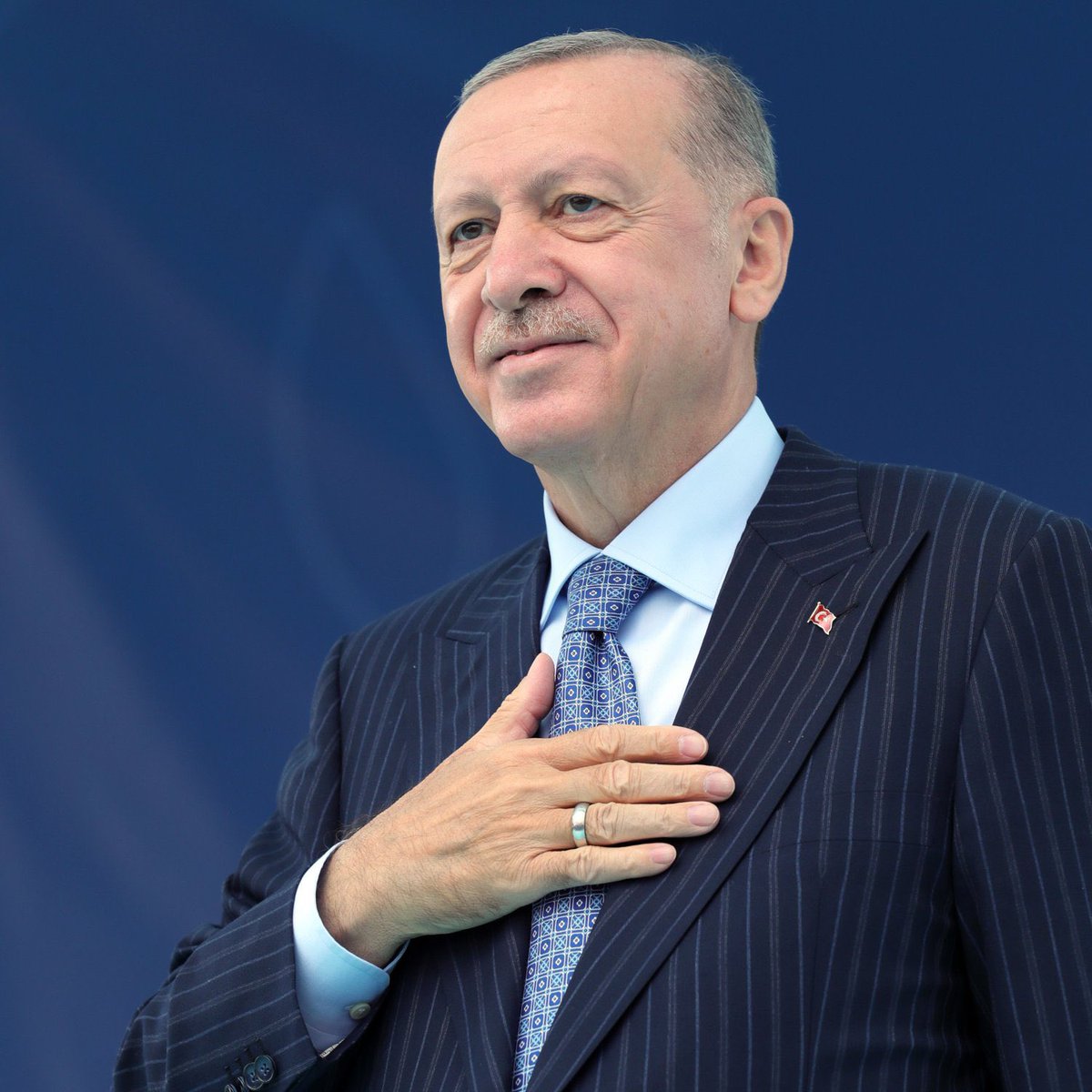 brahimH29597593's tweet photo. @Ilgaz_mesut @ffatmasertt @ibrahim_gurgun @08EnginDemirci @InceHaciali @zekiyurttas01 @AkSultan_2023 @AhmedDemir1461 @veyis05 @Kenansaygin1453 @01VahitTapbas @halil_ozkan_fav @YusufBa80421860 @erola9693 @ramazanztrk16 @IbnTufeyl72 @Vuralismet1453 @YsfTrk1071 https://t.co/fKz3pK6akL