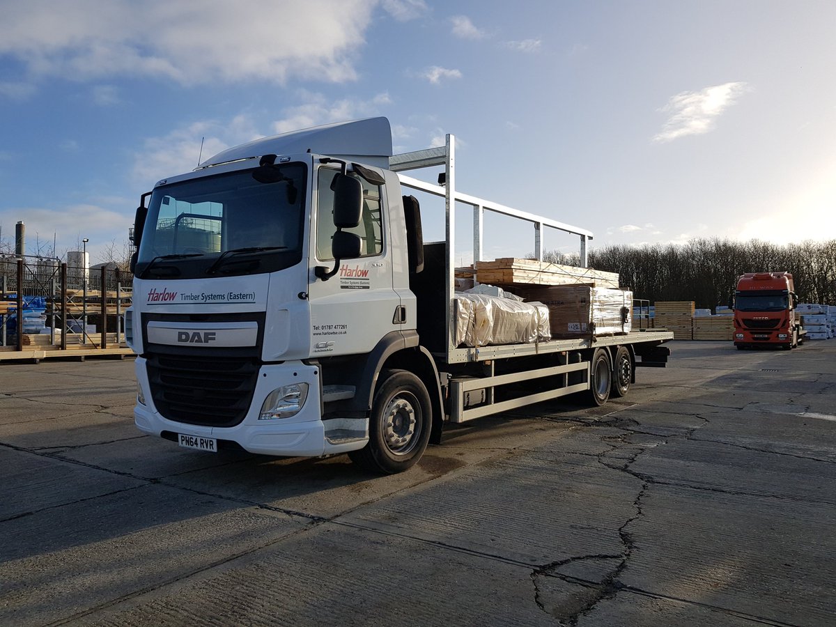 Moved over to our other 26t permanently as of today. I still love the 18t but I like this one too 😁 #newtruckday