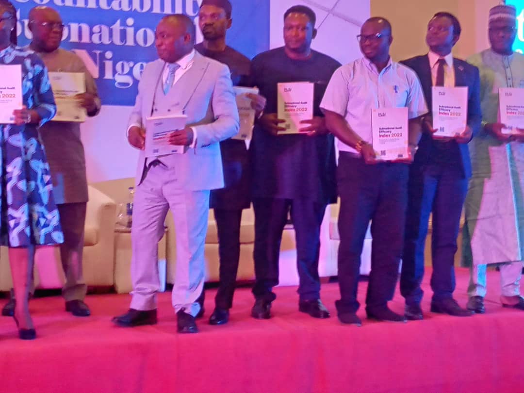 LanreTai's tweet photo. SAE Index Learnings and Experience Sharing: Annual Activity Report for Osun State being delivered by Mr Taiwo Olanrewaju Ayodeji on Subnational Audit Financial Autonomy.

#SAEIndex2022 https://t.co/AxOODlGDMY