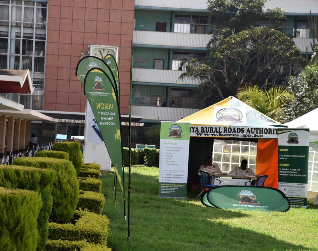 KeRRA_Ke's tweet photo. Welcome to our stand at the University of Nairobi Engineering Student Association (ESA conference 2023). As part of the CSR activities the Authority is impacting the next generation of engineers.
#ESA2023UON
#supportingyoungengineers
#collaboration https://t.co/PwzkLZmC8o