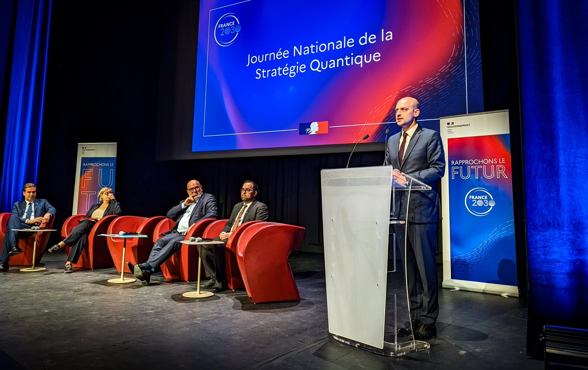 En deux ans, notre stratégie quantique a enregistré d'excellents résultats : plus de 50 start-ups françaises travaillent à construire l'ordinateur de demain, nos grands industriels se mobilisent, notre recherche et nos universités brillent par leur dynamisme.