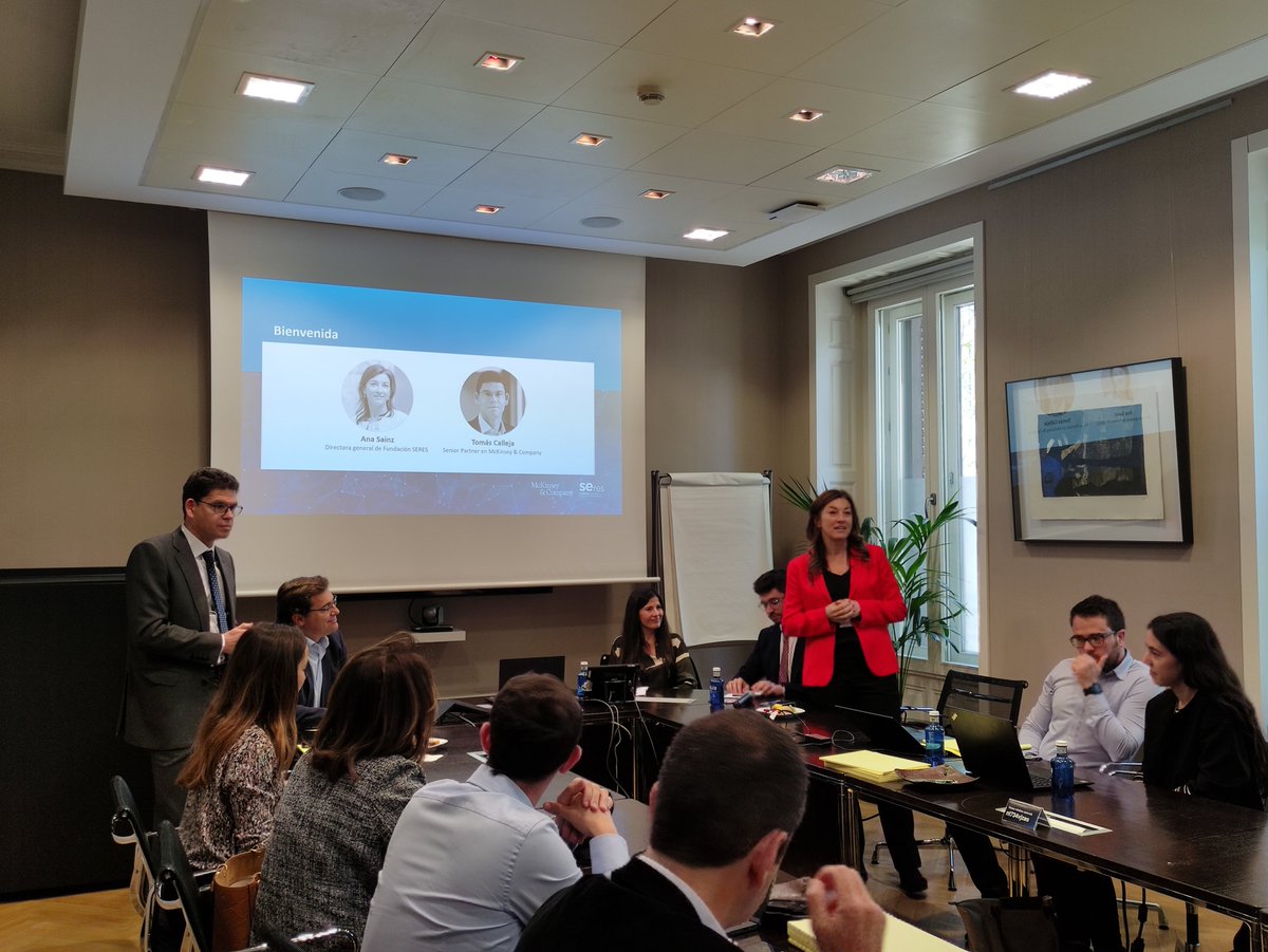 Fundacion_SERES's tweet photo. Contar con herramientas que midan el desempeño social es imprescindible para responder a las demandas de la sociedad y generar #resiliencia. Hoy presentamos #RSC3, metodología desarrollada con @McKinsey para orientar la toma de decisiones en base a criterios de impacto social. https://t.co/6ewoZ55FhP