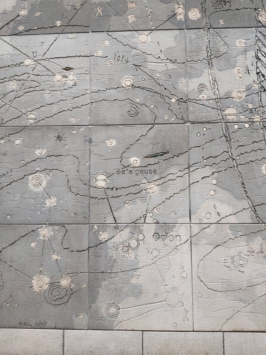 kamfinsa's tweet image. I walk past Grace Weir&apos;s Cloud Star Boat Map mural most mornings (opposite @gutterbookshop), and it always reminds me that #ThePlough is the only constellation I can confidently recognise. Day 89, done. #CelestialNavigation #WhatIsTheStars #100DaysOfWalking @NTBreakfast