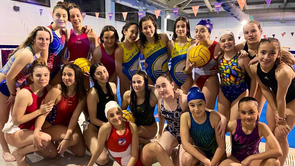 #WP #CEIFFT
Raquel, Nora y Araí disputan este #finde con la #sele <a href="/fmn_oficial/">FMN</a> el Camp España Inf Fem por Fed Territoriales <a href="/RFEN_Oficial/">RFEN</a> 🤽‍♀️🇪🇸
Esperamos veros a todos en #M86 animando a #Madrid
⭐️⭐️⭐️⭐️⭐️⭐️⭐️
#enjoy
#go4gold
#girlspower